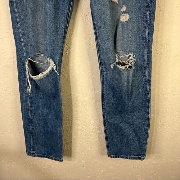 Levi’s 501 High Rise Ripped Knees Straight Leg Crop Jeans in Mid Wash Blue - Picture 6 of 10